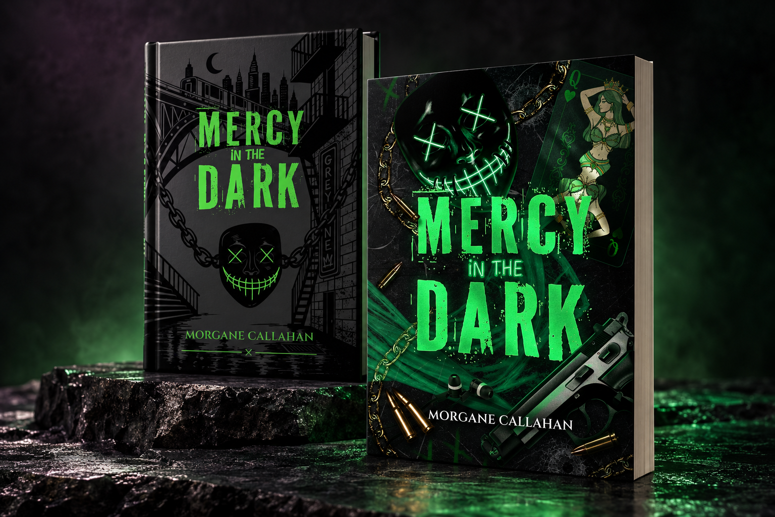 Mercy In The Dark de Morgane Callahan : édition reliée à gauche et édition brochée au premier plan